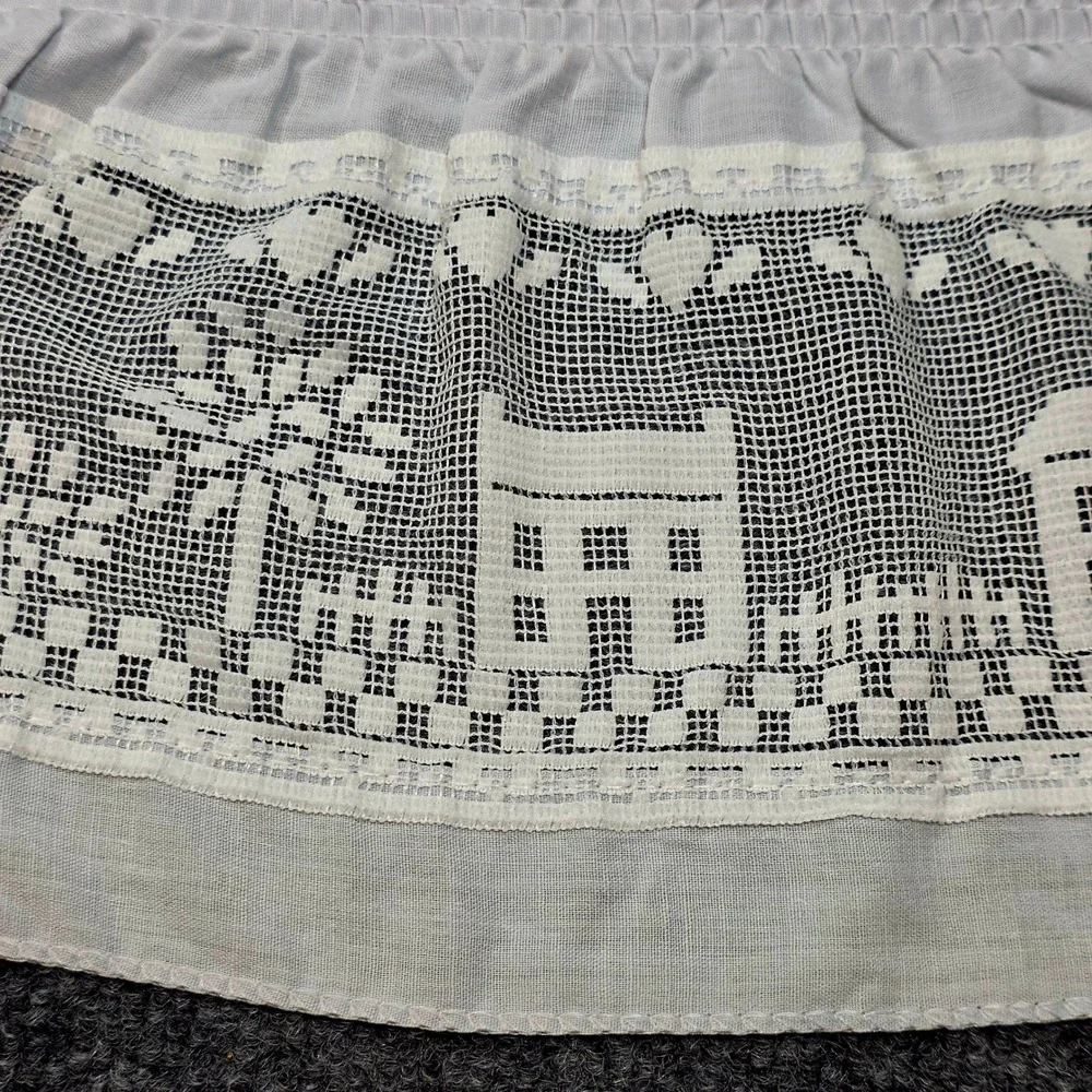 Vintage Set of 2 Country Cottage Lace Ruffled Curtain Valances Blue White USA